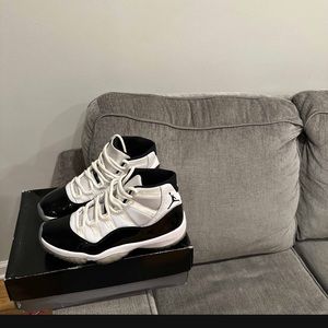 Jordan 11 Concord